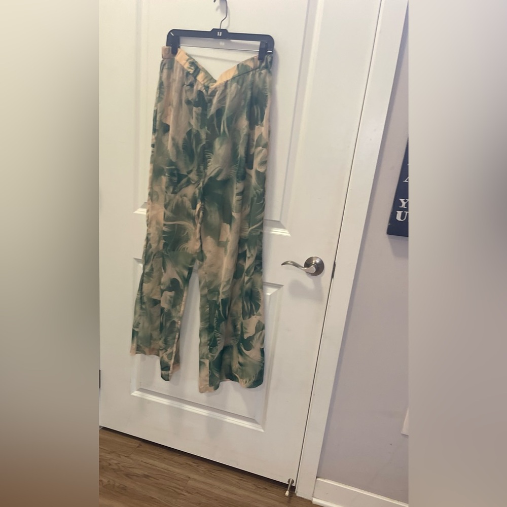 Top shop lead print sheer cover up pants. Size 12